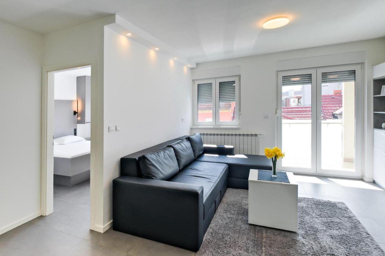 Apartment Zagreb, 0-24, Self Service Check-In, Free Parking Экстерьер фото