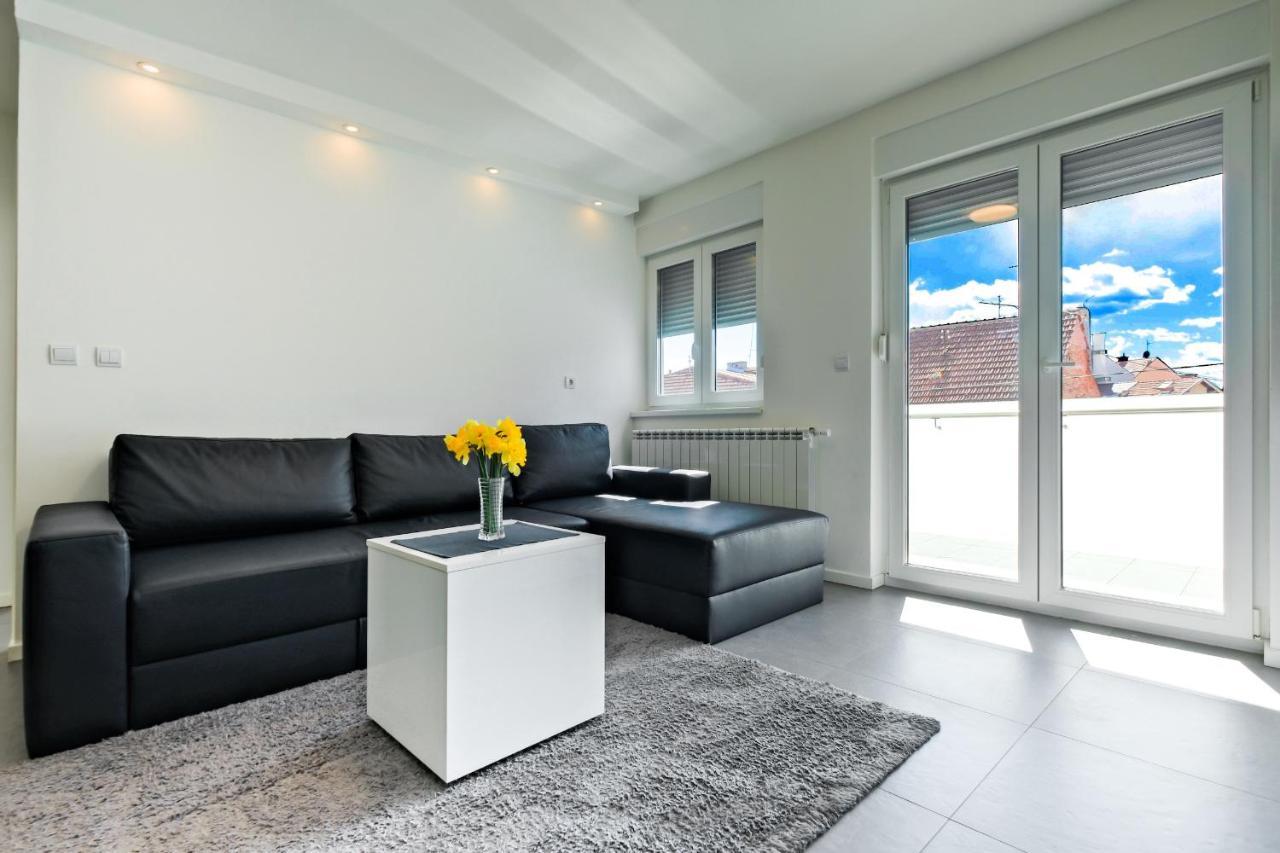 Apartment Zagreb, 0-24, Self Service Check-In, Free Parking Экстерьер фото
