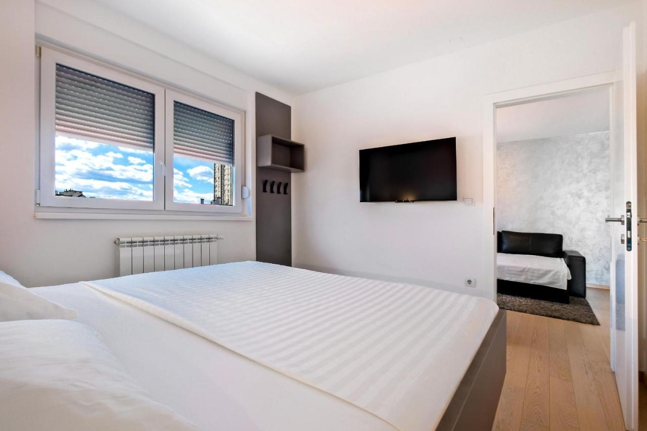 Apartment Zagreb, 0-24, Self Service Check-In, Free Parking Экстерьер фото