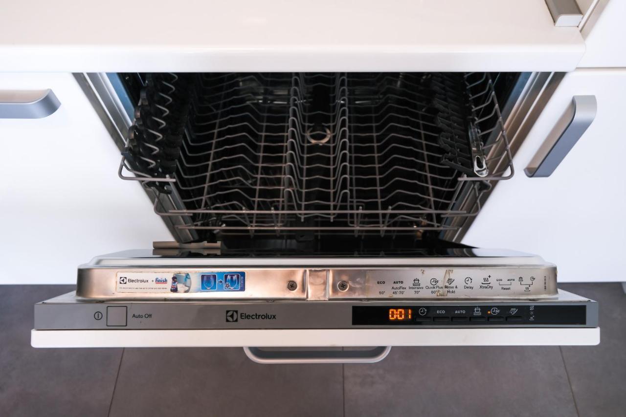 Apartment Zagreb, 0-24, Self Service Check-In, Free Parking Экстерьер фото