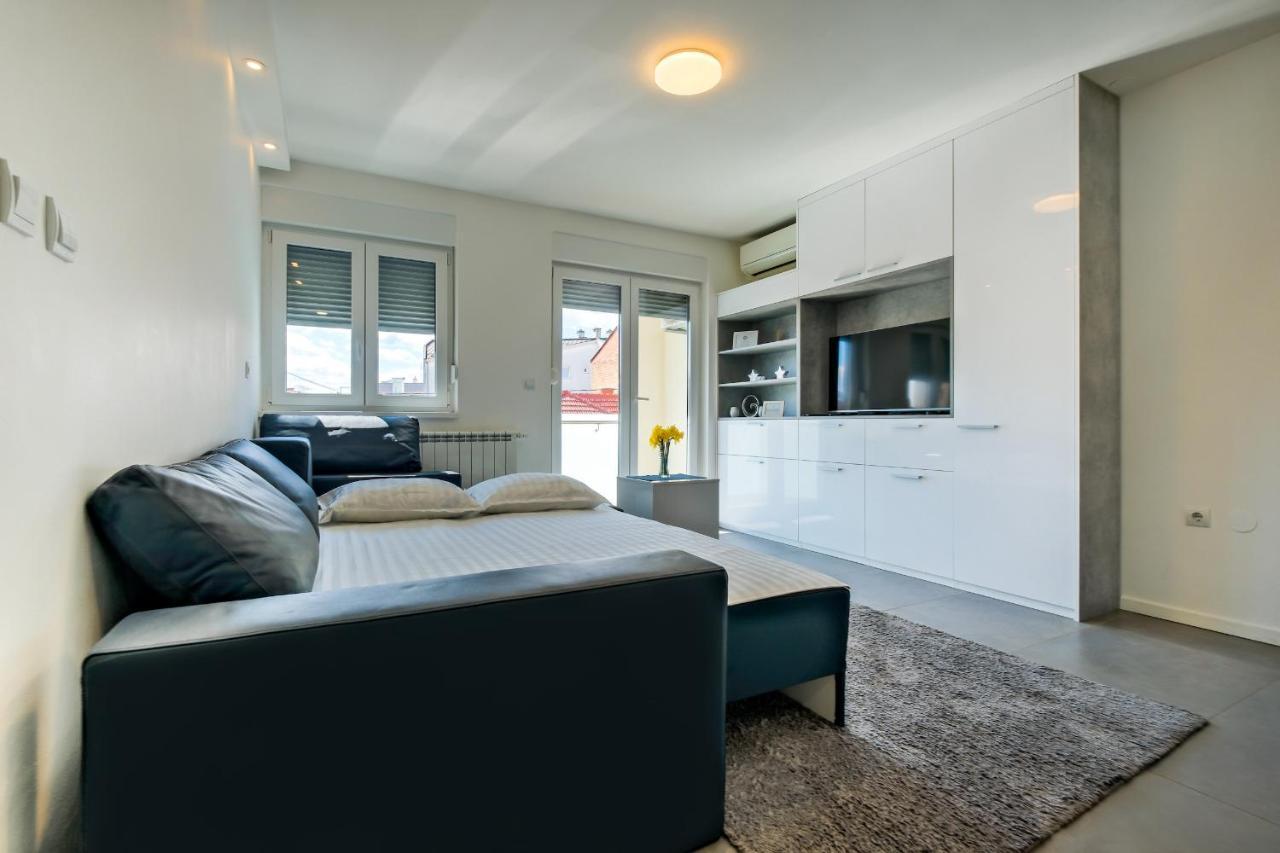 Apartment Zagreb, 0-24, Self Service Check-In, Free Parking Экстерьер фото