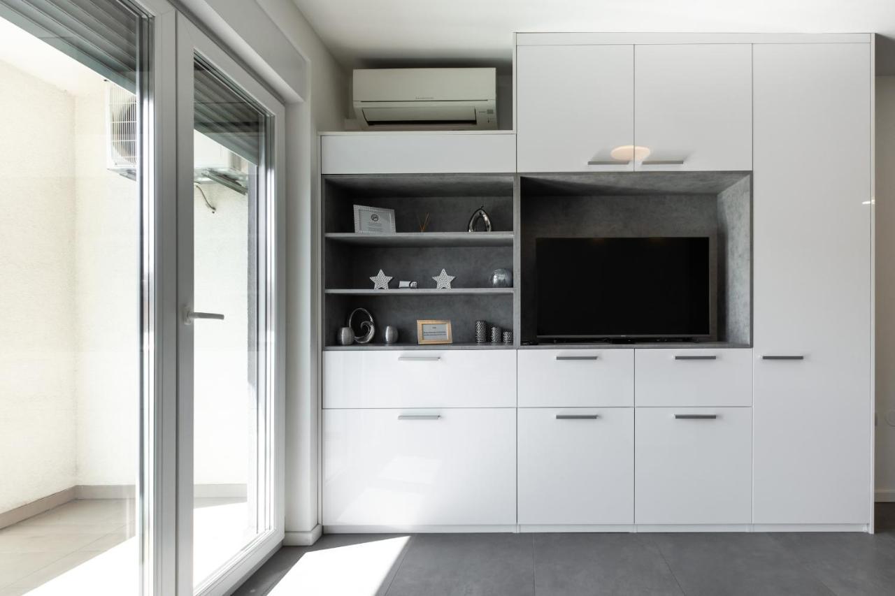 Apartment Zagreb, 0-24, Self Service Check-In, Free Parking Экстерьер фото