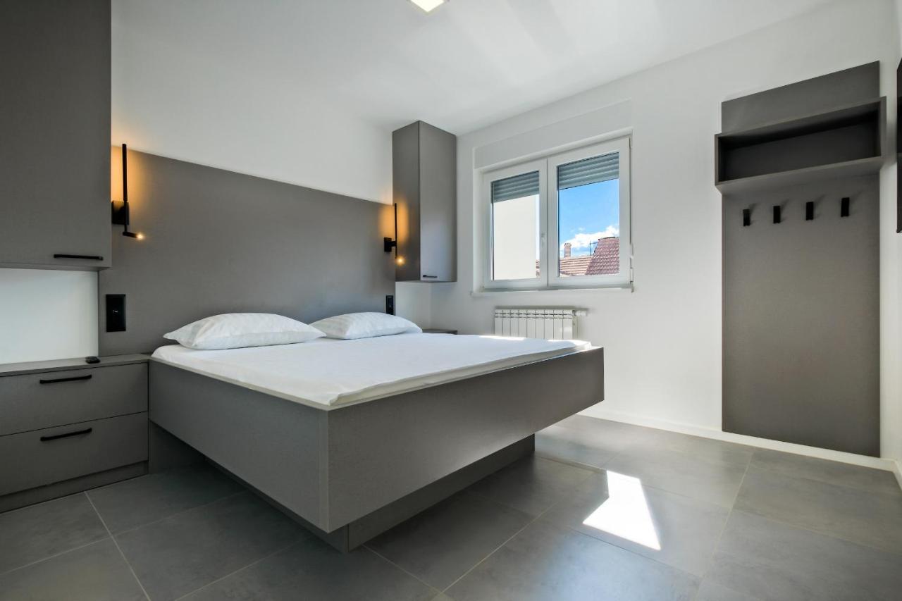 Apartment Zagreb, 0-24, Self Service Check-In, Free Parking Экстерьер фото