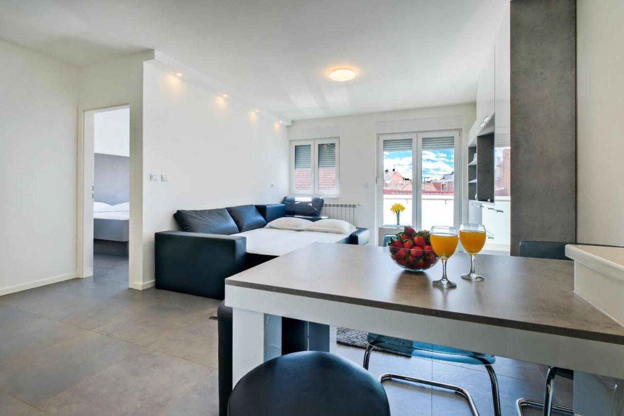 Apartment Zagreb, 0-24, Self Service Check-In, Free Parking Экстерьер фото