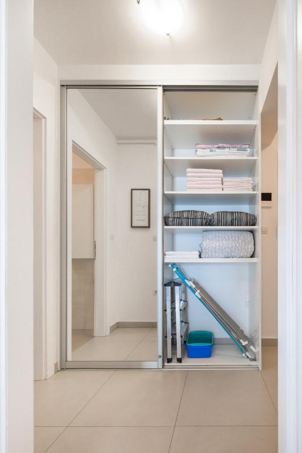 Apartment Zagreb, 0-24, Self Service Check-In, Free Parking Экстерьер фото