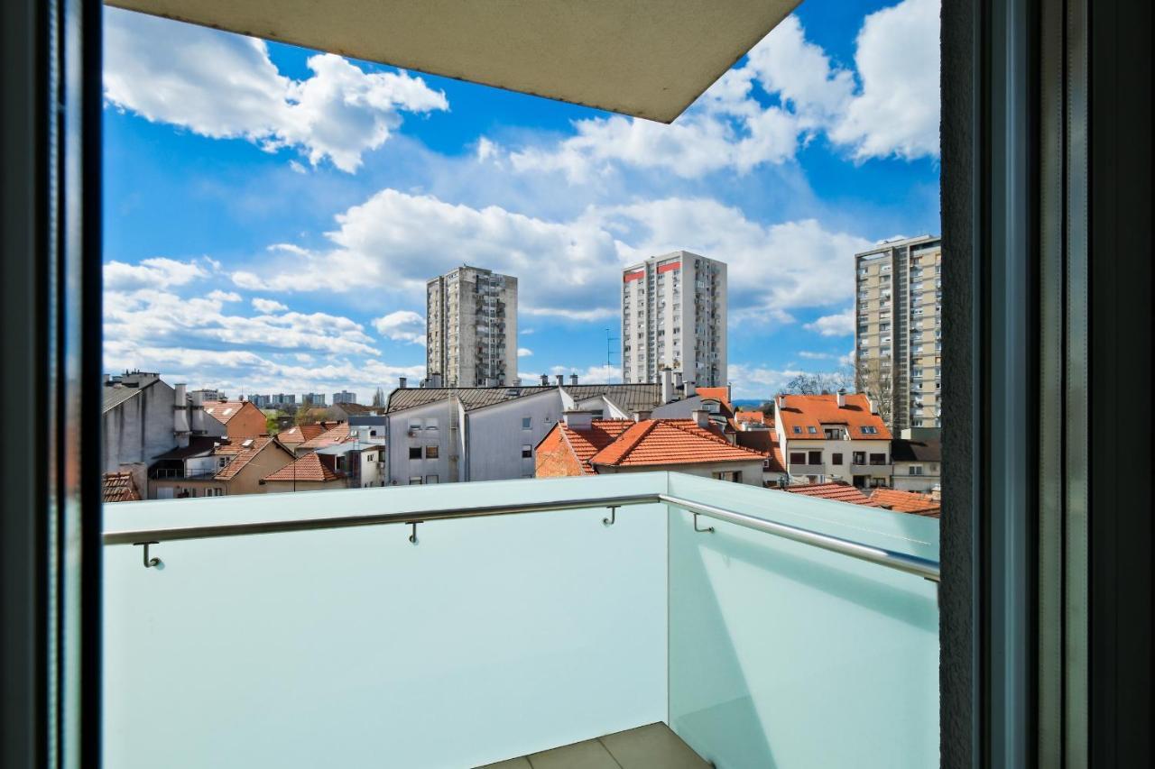 Apartment Zagreb, 0-24, Self Service Check-In, Free Parking Экстерьер фото